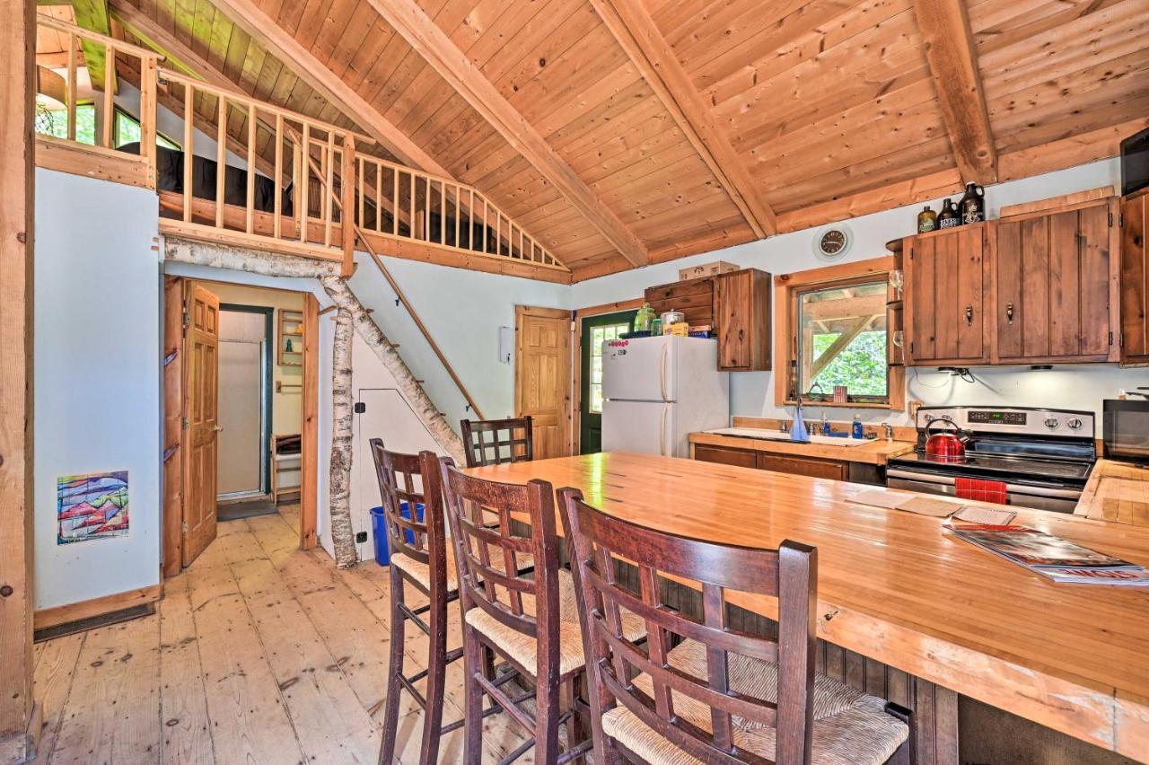 Remote Cabin With Fire Pit 3 Miles To Stowe Mtn! Eksteriør bilde